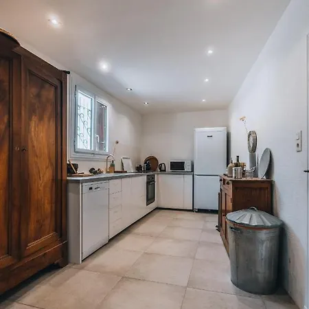 Maison De Village Avec Piscine Feriehus *