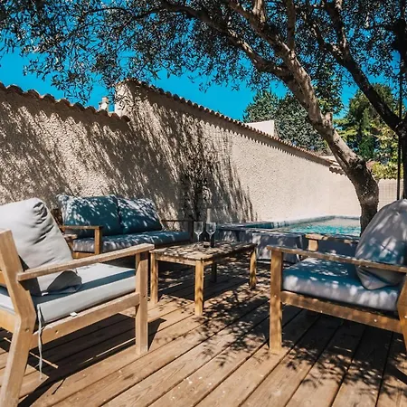 Maison De Village Avec Piscine Holiday home Orsan
