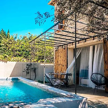 Maison De Village Avec Piscine Hébergement de vacances Orsan
